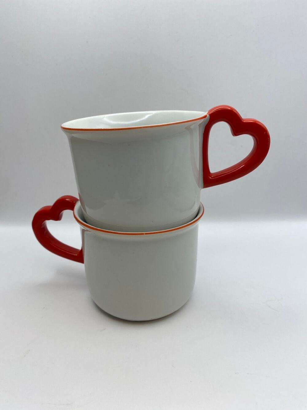 Vintage 1978 Vandor Heart Handle Mugs Set of 2 Red White Retro Valentine Coffee